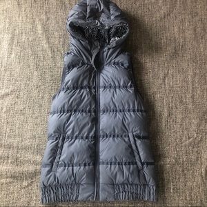 lululemon Chilly Chill Puffy Vest size 4 in navy
